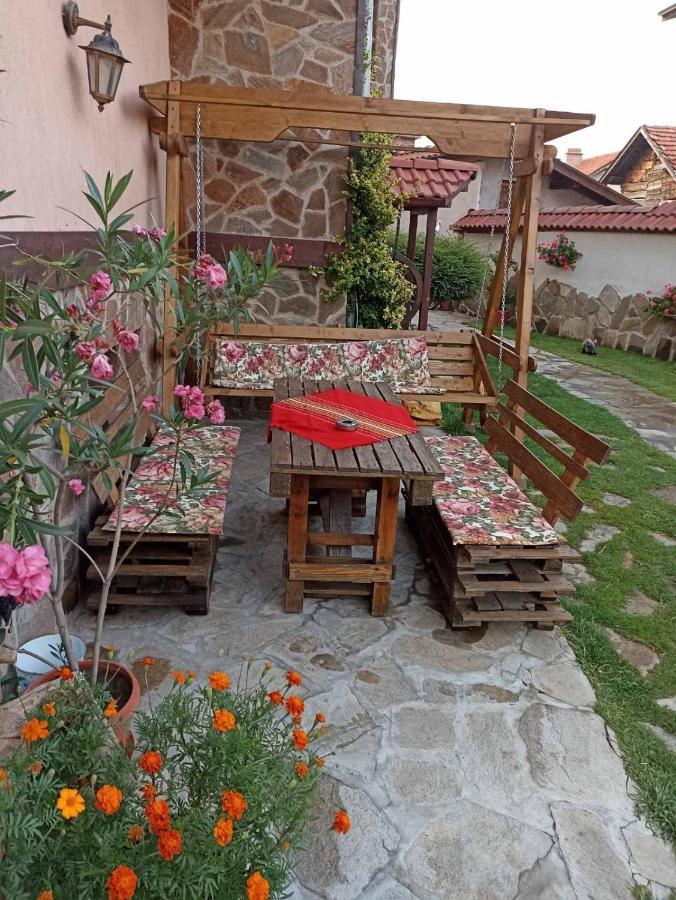 Petar Guest House Bansko Exteriör bild