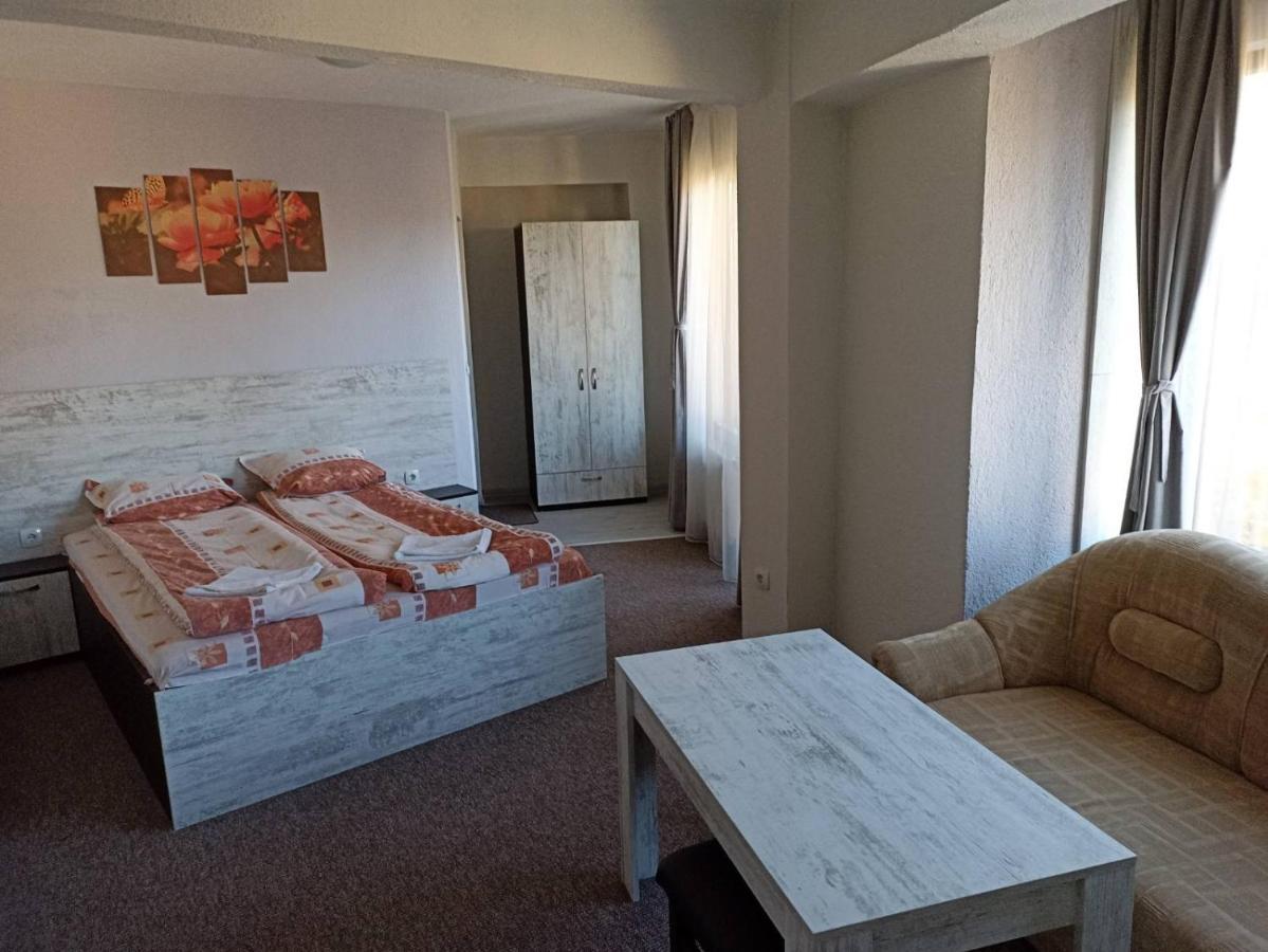 Petar Guest House Bansko Exteriör bild